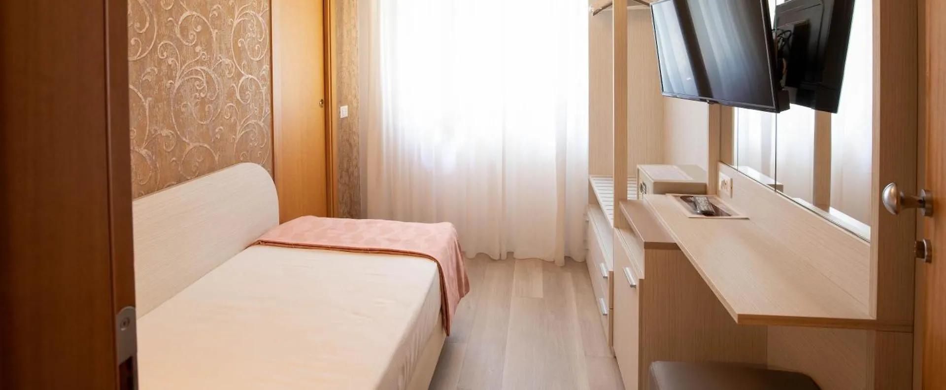 Hotel Ombretta Mare Rimini